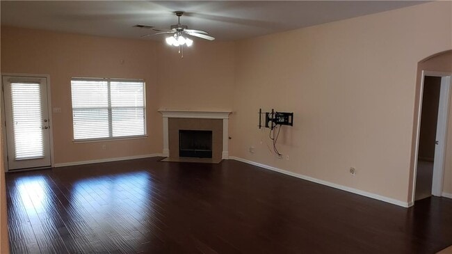 Building Photo - 1505 Harvest Bend Ln
