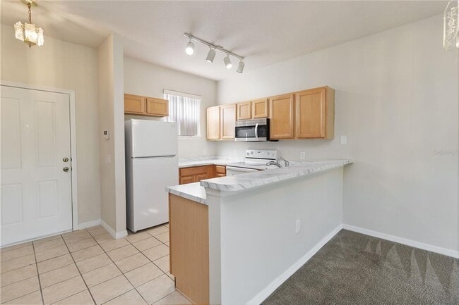 Building Photo - 214 Monroe Cir