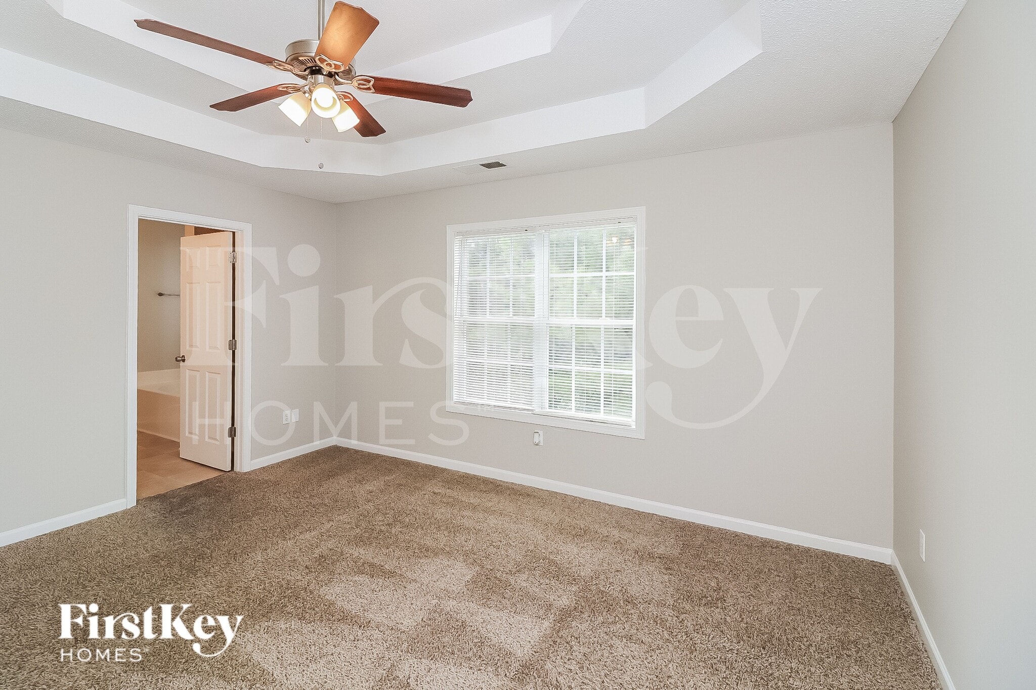 Building Photo - 5734 Newnan Cir