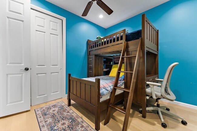 Building Photo - 236 Carina Dr