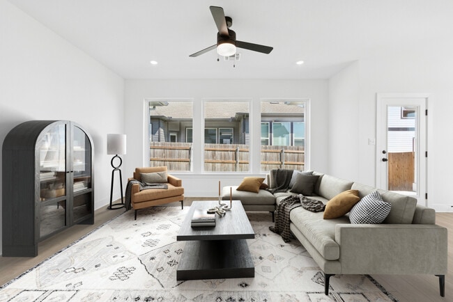 Building Photo - 279 Flowering Senna Dr