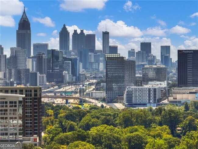 Building Photo - 115 Biscayne Dr NW