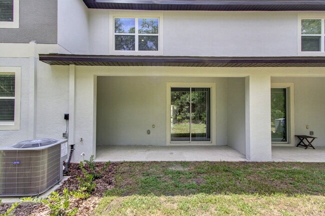 Building Photo - Charming 3-Bedroom Home with 2.5 Baths in ...