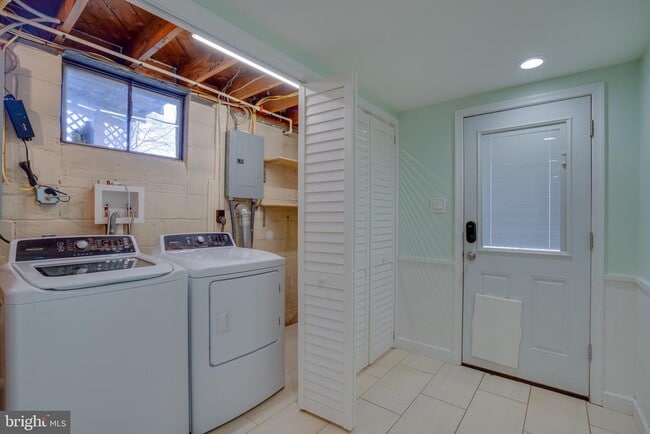 Building Photo - 1206 Riggs Ct