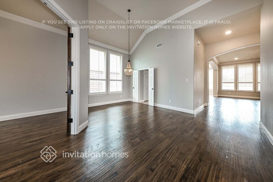 Building Photo - 1207 Wedgewood Dr