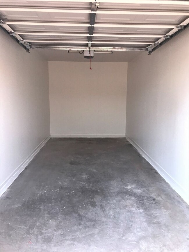 Building Photo - **SPECTACULAR - 2BEDROOM/2BATHROOM/1GARAGE/GATED CONDO (SOUTHERN & CRISMON)**