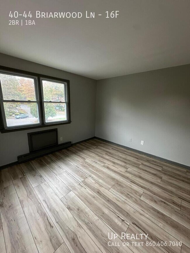 Building Photo - 40-44 Briarwood Ln-16F