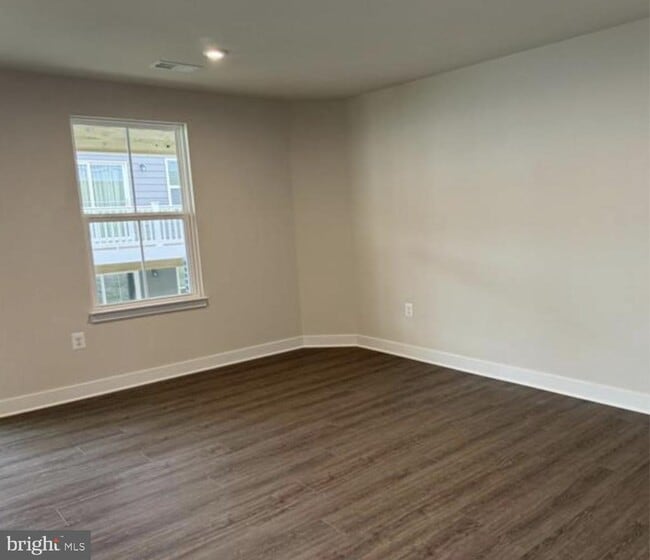 Building Photo - 5050 Orchid Bnd