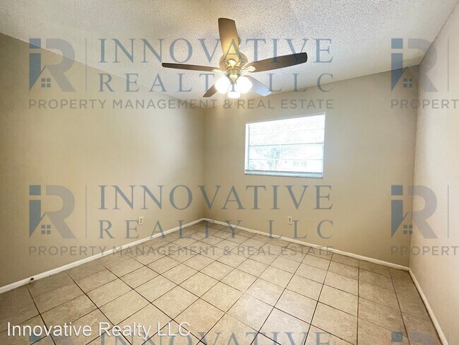 Building Photo - 4 br, 3 bath House - 4538 Canna Drive
