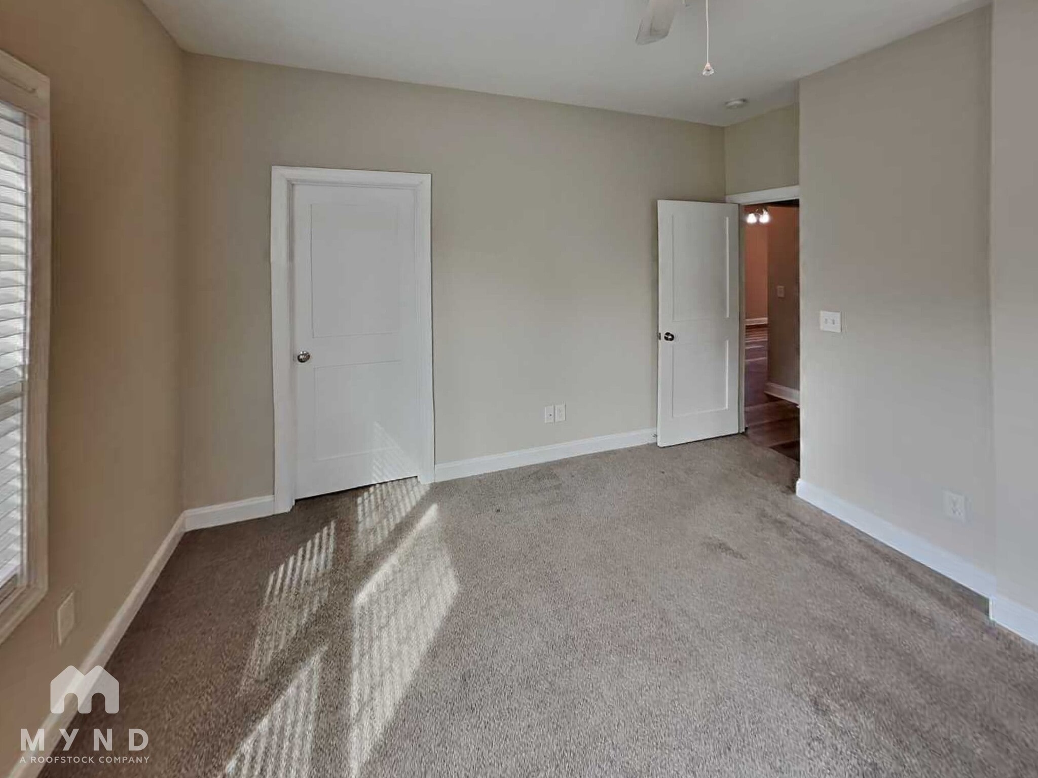 Building Photo - 2112 Middale St