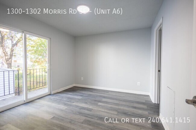Building Photo - 1300-1302 Morris Rd SE-(Unit A6)