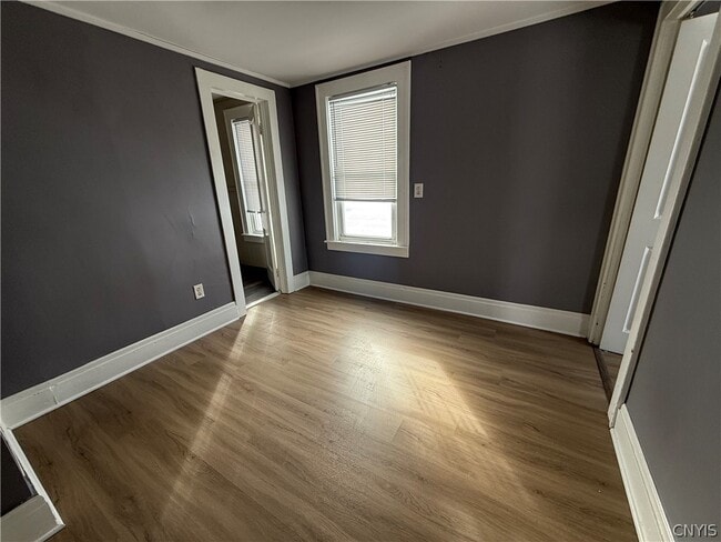 Building Photo - 135 Culbert St