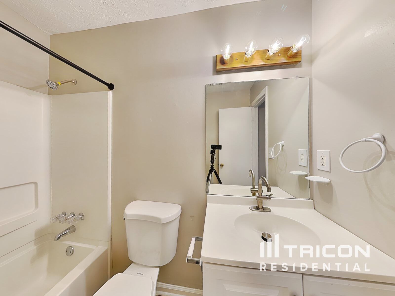 Building Photo - 31 McGiboney Rd