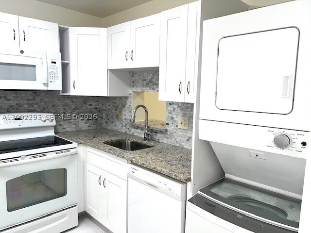 Building Photo - 3777 NW 78th Ave
