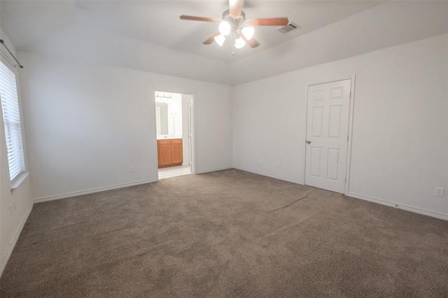 Building Photo - 1021 N Rhea Dr