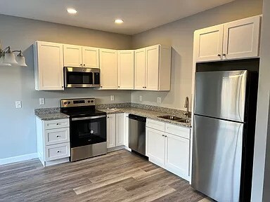 Spacious Kitchen - McKinley Townhomes