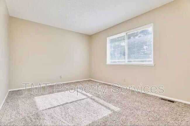 Building Photo - 4335 Shining Star Dr
