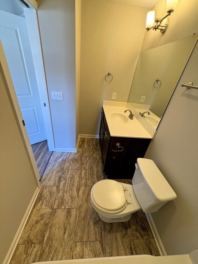 Building Photo - FIRST MONTH FREE with a 24-month lease and signed by 4/15/26