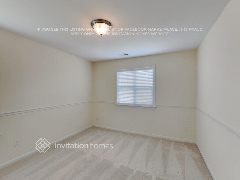 Building Photo - 16858 Rudence Ct