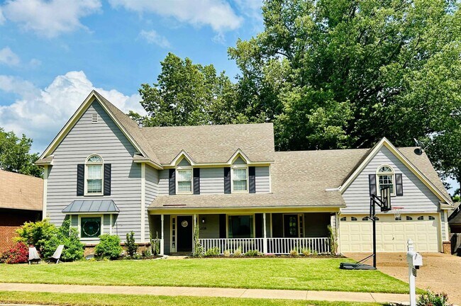 Primary Photo - 3738 Brook Trail Ln