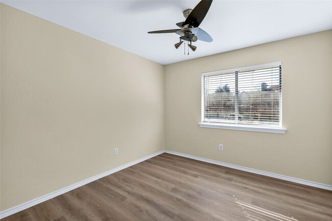 Building Photo - 2640 Custer Pkwy