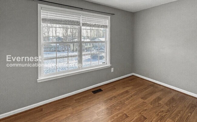 Building Photo - 36015 Wilderness Shores Way