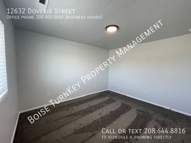 Building Photo - 12632 Dovekie St