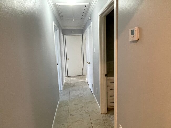 Building Photo - 4830 French Dr