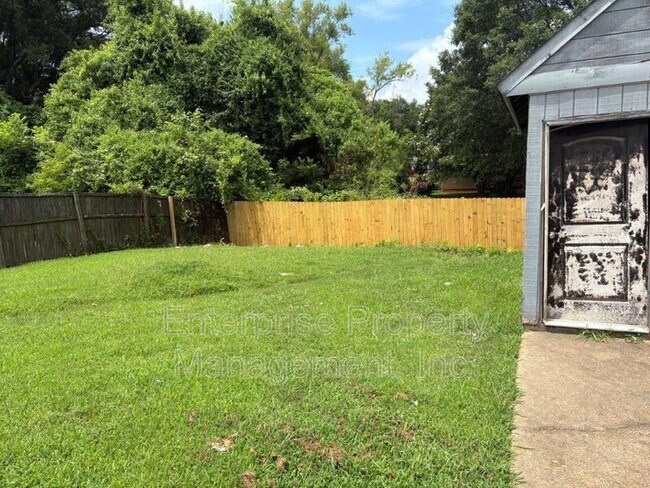 Building Photo - 4891 Shayne Ln