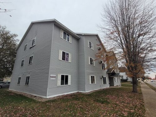 Building Photo - 216 West Ave