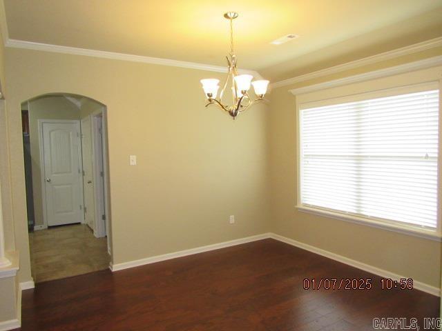 Building Photo - 2755 Gladstone Dr
