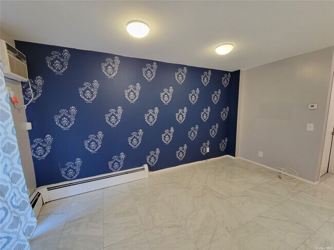 Building Photo - 172-31 Highland Ave