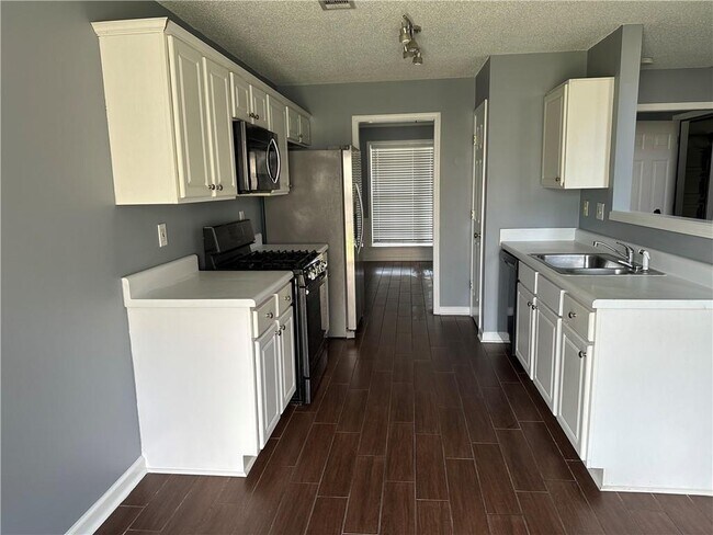 Building Photo - 4306 Shillham Ct