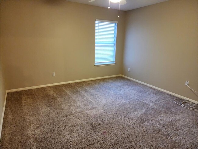 Building Photo - 3726 Harvey Penick Dr