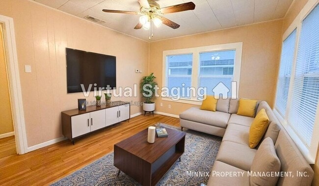 Building Photo - 2415 23rd St