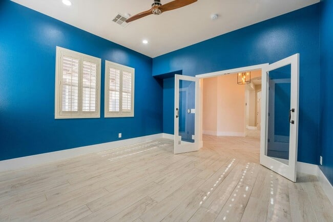 Building Photo - 10820 Woodstream Ct