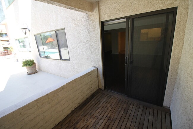 Building Photo - 4700 Natick Ave