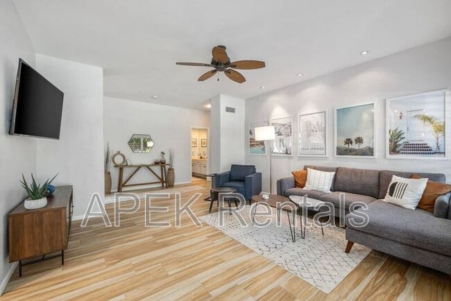 Building Photo - 79150 Ocotillo Dr