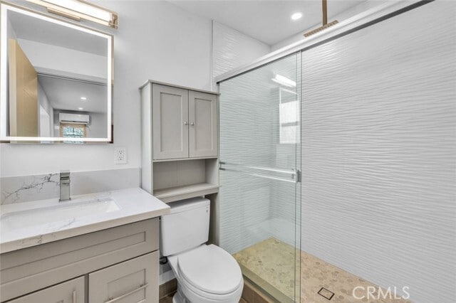 Building Photo - 477 E Del Mar Blvd