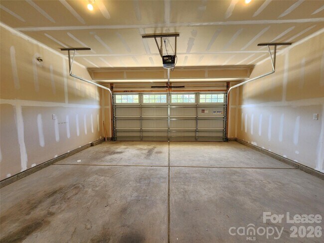 Building Photo - 10412 Dalton Woods Ct NW