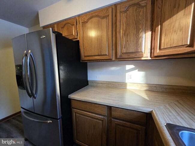 Building Photo - 29325 W Line Rd