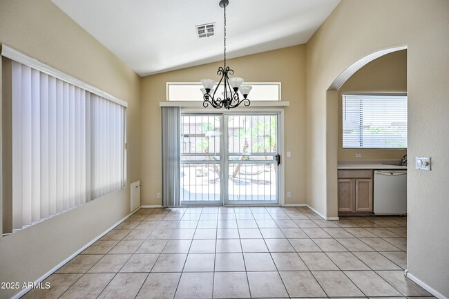 Building Photo - 9021 W Escuda Dr