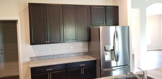 Building Photo - 5834 NW Coosa Dr