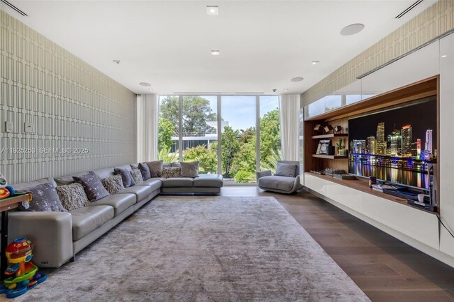 Building Photo - 420 Island Dr