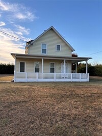 Building Photo - 445 N Country Rd