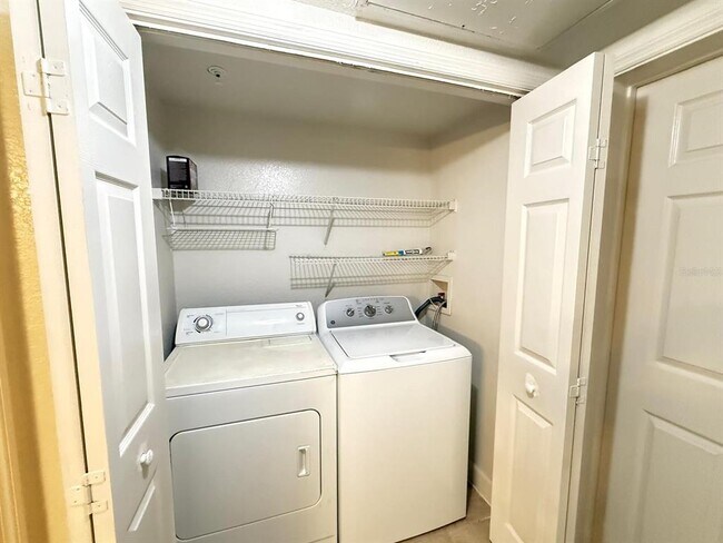 Building Photo - 202 E South St