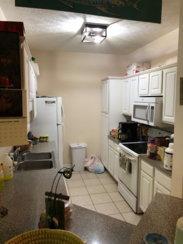 Building Photo - 1025g Algonquin Dr