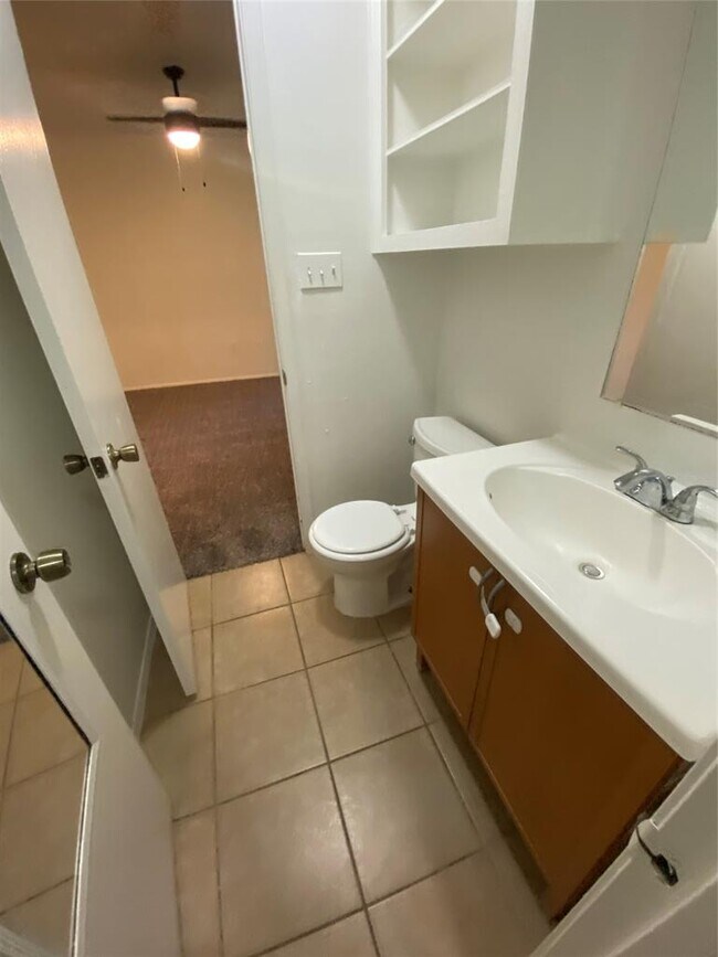 Building Photo - 1508 No Mor Cove
