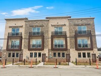 Building Photo - FELI324