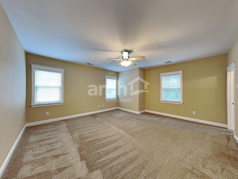 Building Photo - 3107 Parker Green Trl